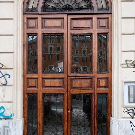 White Flat Sanniti Lejlighed *